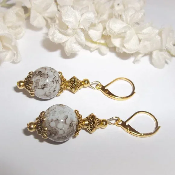 Gold Brown White Beaded Dangle Earrings Set Lever Back Gift Idea for Her 7134 - Picture 4 of 8